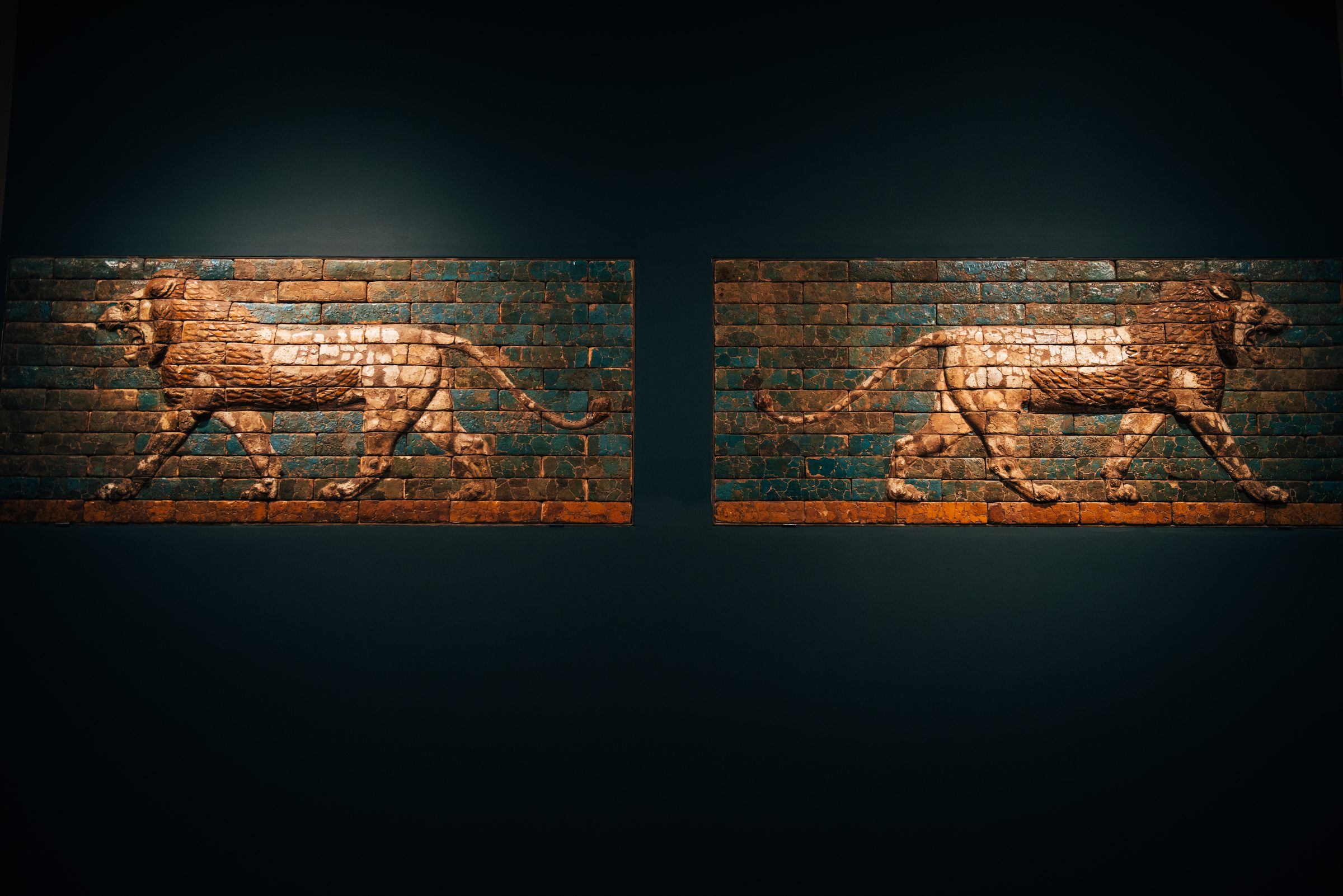 Panels with striding lions, The Metropolitan Museum of Art